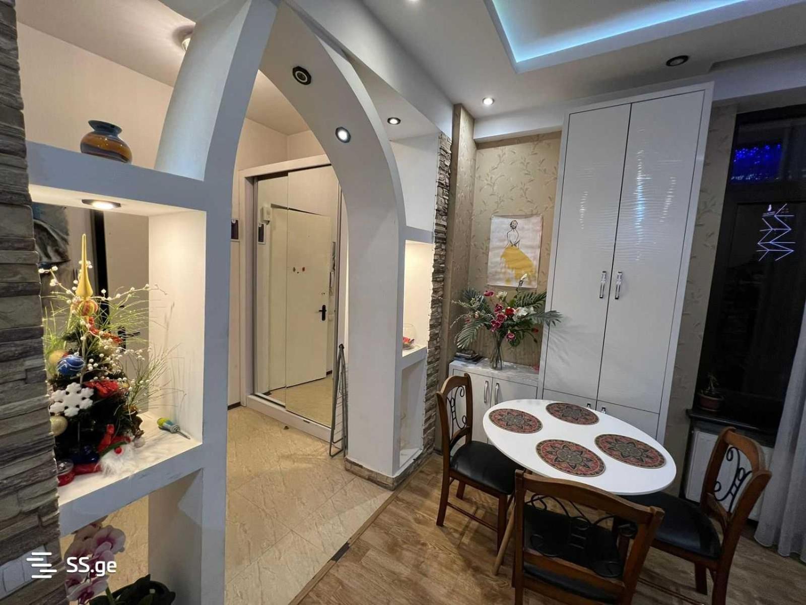 Cozy Apartment In The City Center Mtatsminda Tiflis Exterior foto