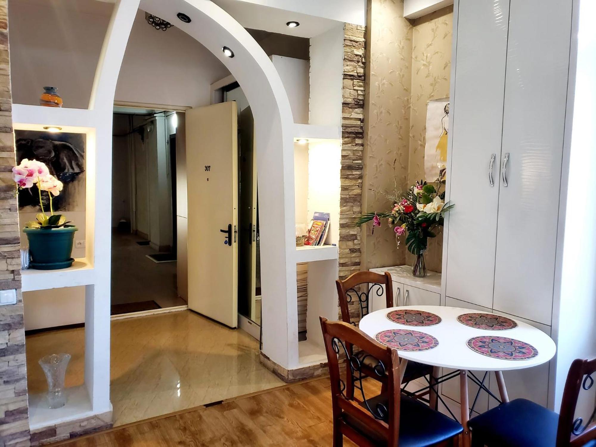 Cozy Apartment In The City Center Mtatsminda Tiflis Exterior foto